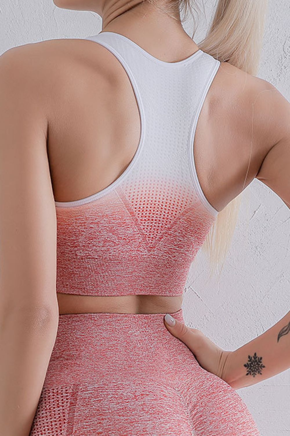 Gradient Sports Bra and Leggings Set - Angel Body