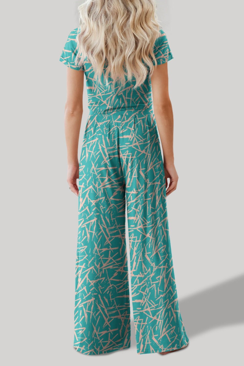 Printed Round Neck Short Sleeve Top and Pants Set - Angel Body