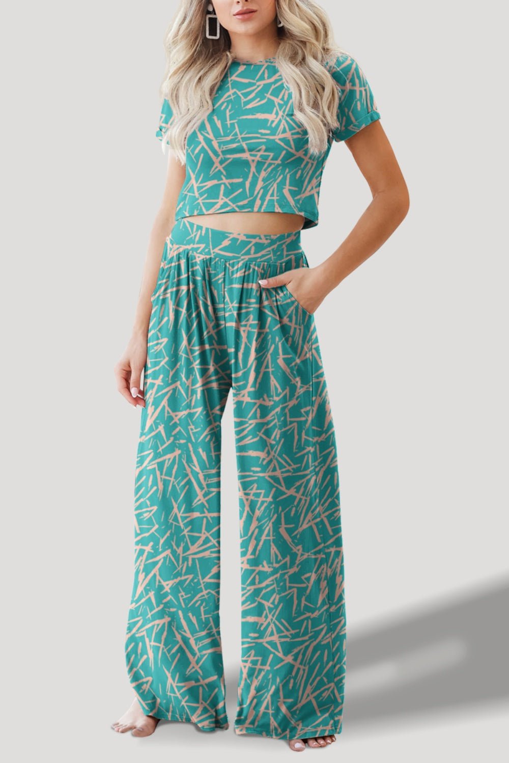 Printed Round Neck Short Sleeve Top and Pants Set - Angel Body