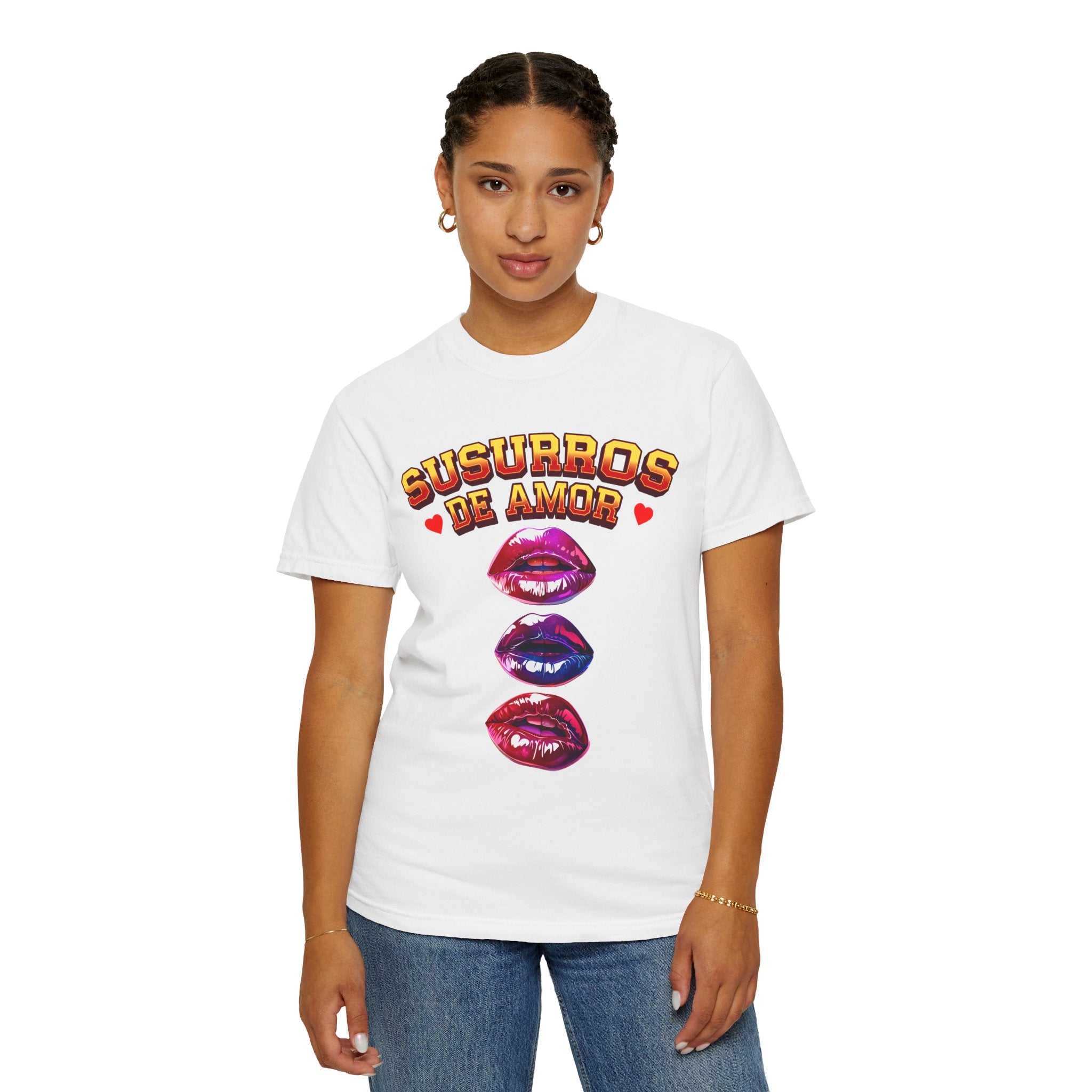 Unisex Artistic Lip Print T-Shirt - 'Susurros de Amor'